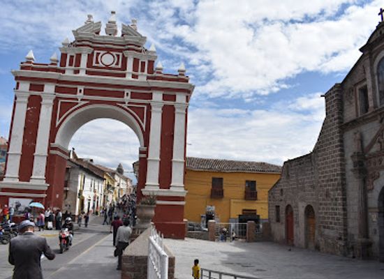 peru/ayacucho/attraction/arco-del-triunfo