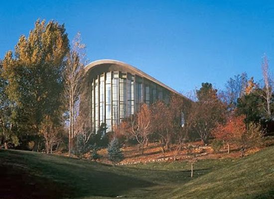 nevada/sparks/attraction/fleischmann-planetarium