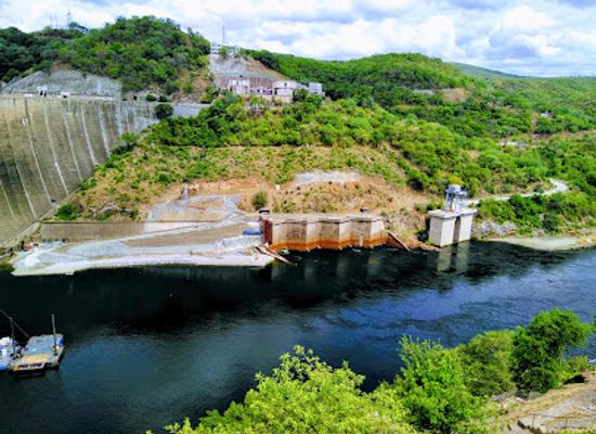 zimbabwe/mashonaland-west/attraction/kariba-dam