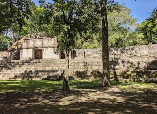 belize/san-ignacio/attraction/cahal-pech-archaeological-reserve