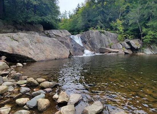 vermont/killington/attraction/buttermilk-falls