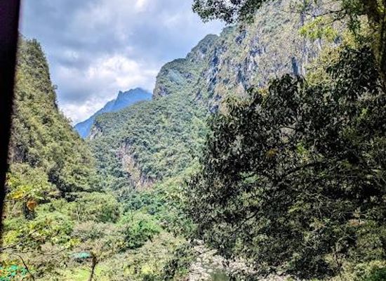 peru/machu-picchu/attraction/carretera-hiram-bingham