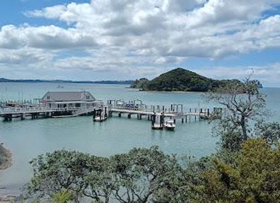 new-zealand/paihia/attraction/paihia-wharf