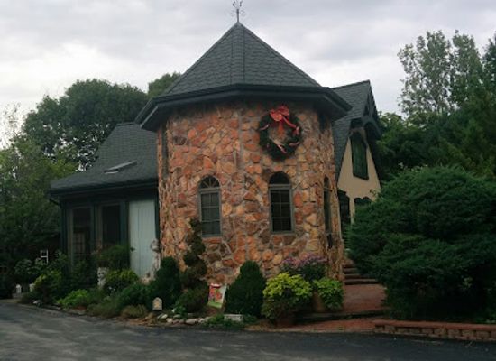 wisconsin/northern-highland/attraction/trout-springs-winery
