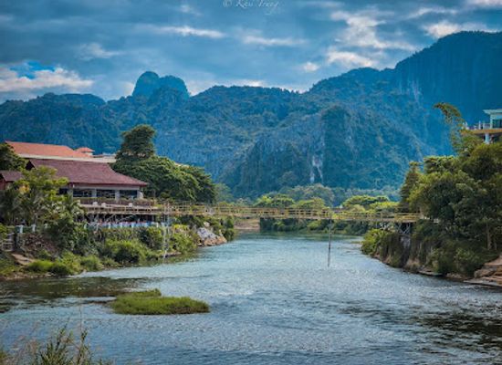 laos/vang-vieng-karst-landscape/attraction/namsong-bridge