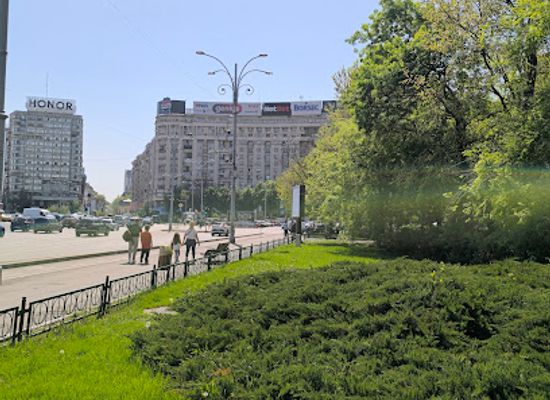 romania/bucharest/calea-victoriei/attraction/victoriei-square