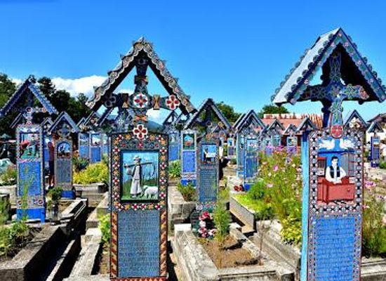 romania/baia-mare/attraction/the-merry-cemetery