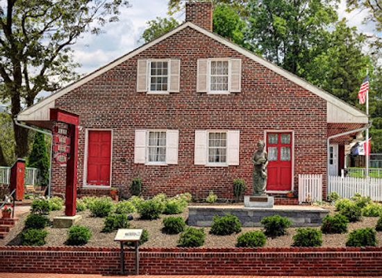pennsylvania/gettysburg/attraction/jennie-wade-house