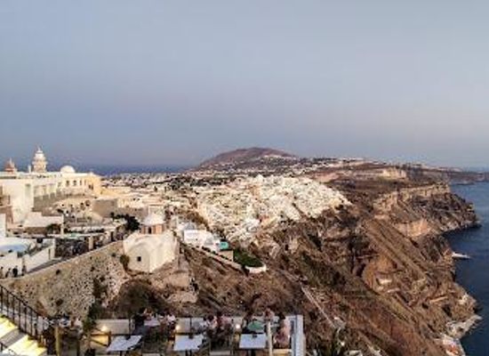 greece/santorini/attraction/fira