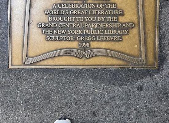 new-york/new-york-city/attraction/library-walk