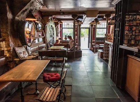belgium/bruges/attraction/bauhaus-bar