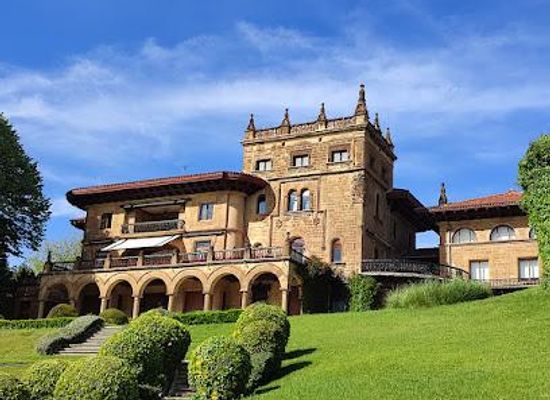 spain/basque-country/attraction/palacio-lezama-leguizamon