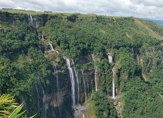 india/northern-plains/attraction/seven-sisters-waterfall