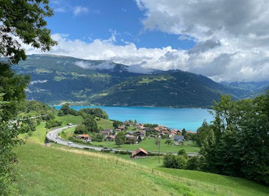 switzerland/bernese-oberland/attraction/hill-top-panoramic-viewpoint