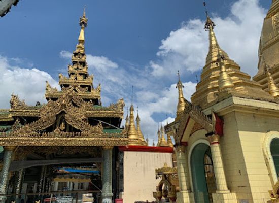 myanmar-burma/yangon/bahan/attraction/sule-pagoda