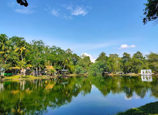 indonesia/riau/attraction/alam-mayang-park
