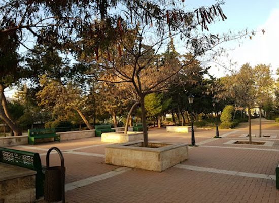 jordan/amman/rainbow-street/attraction/zahran-park