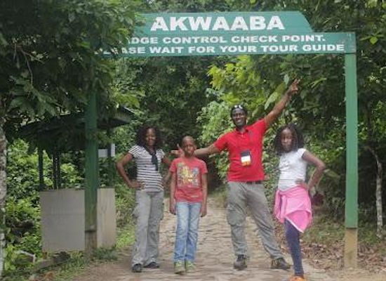 ghana/cape-coast/attraction/kakum-national-park-entrance-gate-ghana