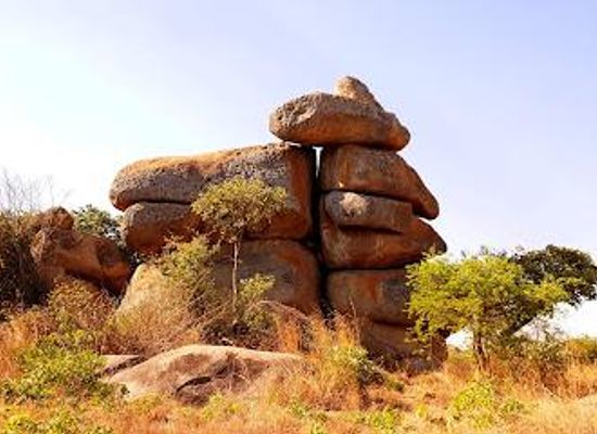 zimbabwe/harare/attraction/balancing-rocks