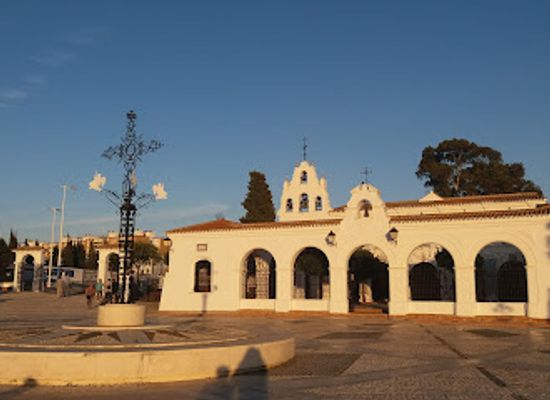 spain/huelva/attraction/santuario-de-nuestra-senora-de-la-cinta
