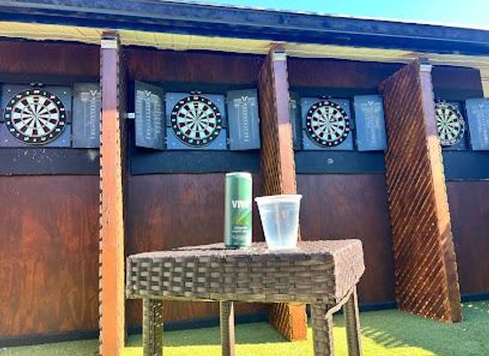 florida/st-petersburg/attraction/right-around-the-corner-arcade-bar