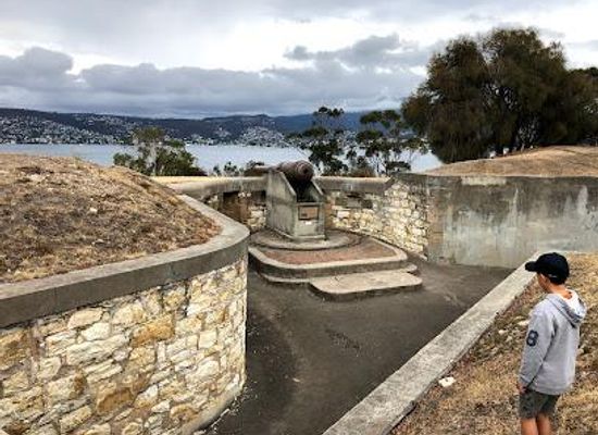 australia/mount-wellington/attraction/kangaroo-bluff-battery-historic-site