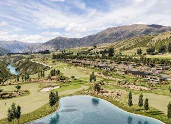 new-zealand/otago/attraction/gibbston-valley-resort