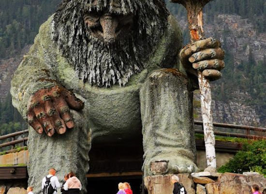 norway/hafjell/attraction/hunderfossen-adventure-park