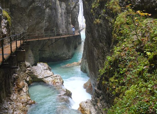 austria/karwendel-mountains/attraction/leutasch-klamm-wasserfallsteig