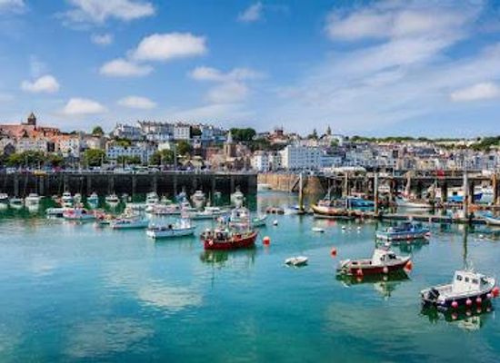 guernsey/st-saviour/attraction/st-peter-port-harbour