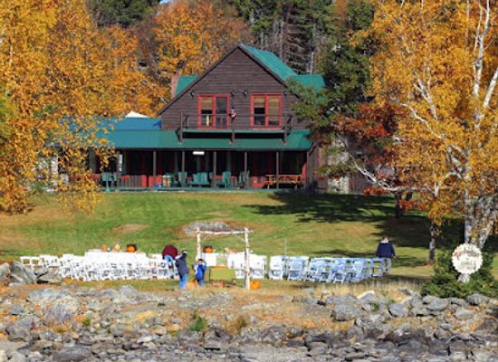 maine/moosehead-lake/attraction/tomhegan-wilderness-cabins