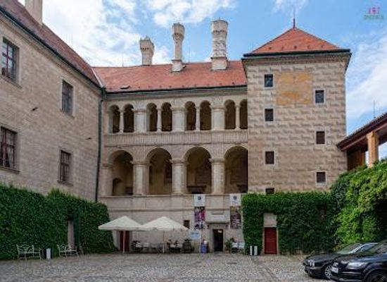 czechia/prague/attraction/chateau-melnik