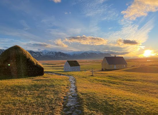 iceland/eastern-region/attraction/guoriour-borbjarnardottir-monument