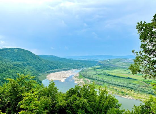 bulgaria/rhodope-mountains/attraction/chit-kaya-thracian-sanctuary