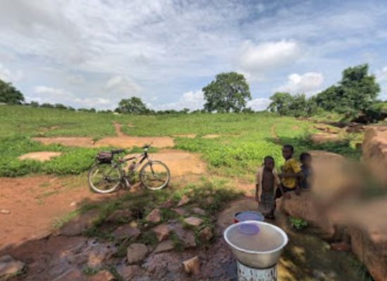 ghana/mamprugu/attraction/gbangu-spring