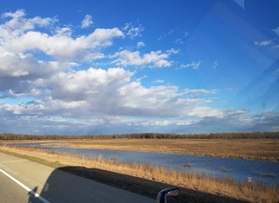 kansas/marais-des-cygnes/attraction/marais-des-cygnes-national-wildlife-refuge-unit-f