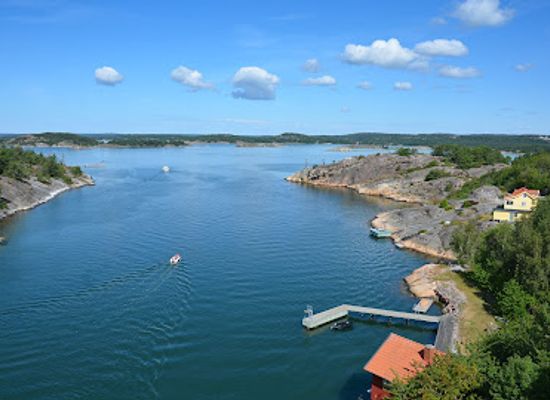 sweden/blekinge/landmark/tjorn-bridge