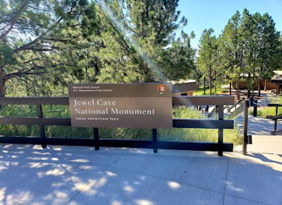 south-dakota/rosebud/attraction/jewel-cave-national-monument