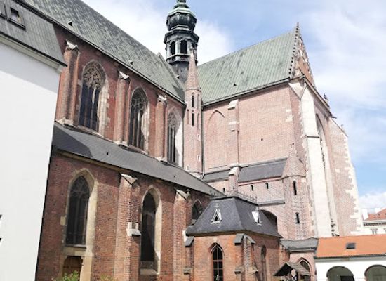 czechia/moravia/attraction/old-brno-monastery