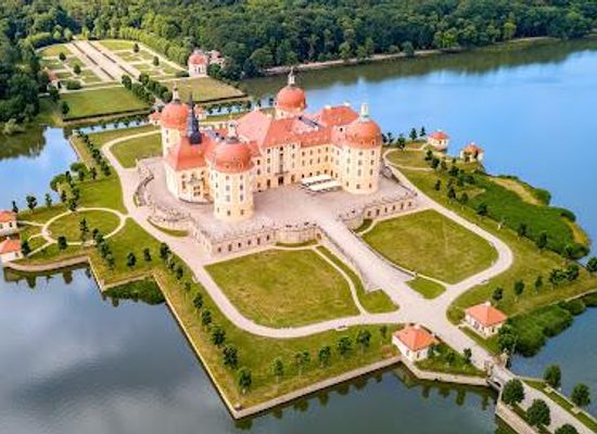 germany/dresden/attraction/moritzburg-castle