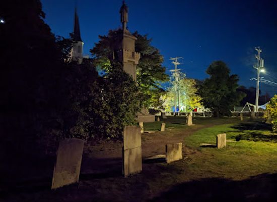 maine/mount-desert-island/attraction/bar-harbor-ghost-tours