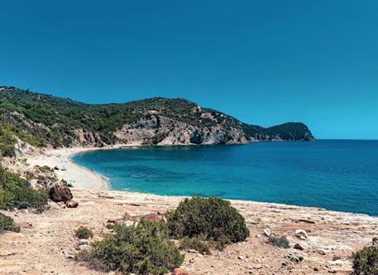 greece/east-macedonia-and-thrace/attraction/fari-beach