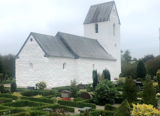 denmark/herning/attraction/jens-vejmands-gravsted