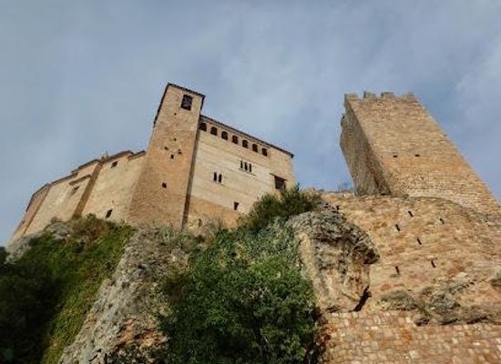 spain/huesca/attraction/castillo-torre