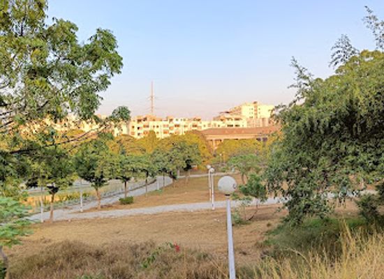 pakistan/karachi/gulshan-e-iqbal/attraction/safari-park