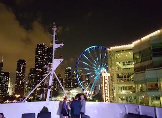 illinois/chicago/attraction/city-cruises-chicago-navy-pier