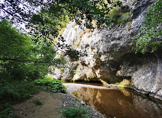 romania/hunedoara/attraction/cheile-madei