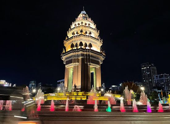 cambodia/phnom-penh/toul-tom-poung/attraction/independence-monument