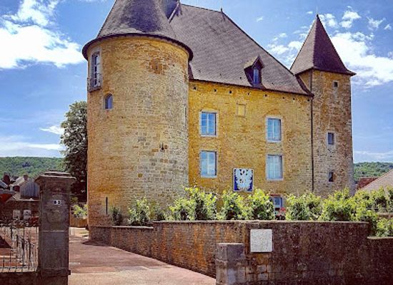 france/franche-comte/attraction/chateau-pecauld