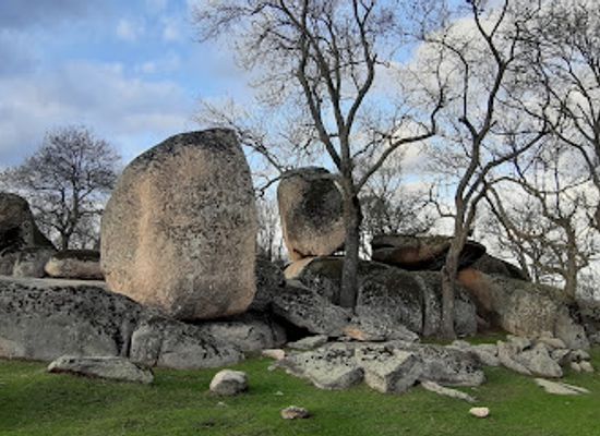 bulgaria/upper-thracian-plain/attraction/begliktash